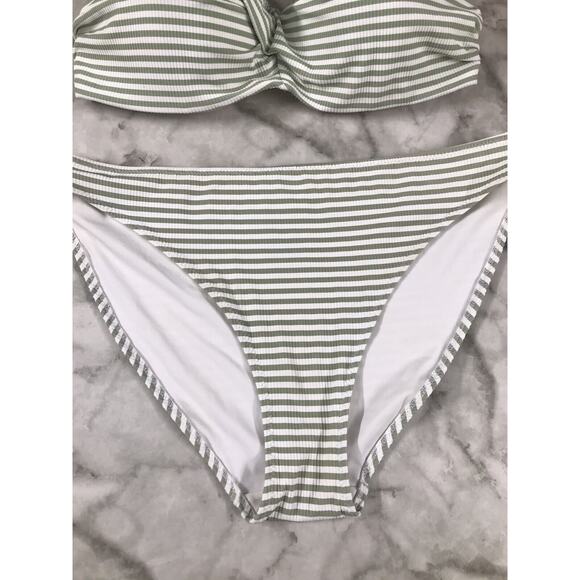 H&M Women's Size 10 Two Piece Bathing Swim Suit Swimsuit Bikini Lightly Padded - Picture 3 of 8